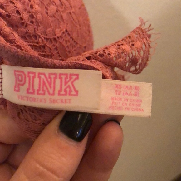 VS Rose bralette - Picture 4 of 4